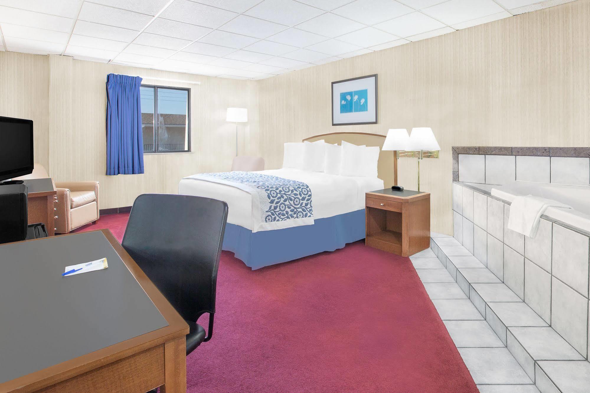 Days Inn By Wyndham Emporia Eksteriør billede